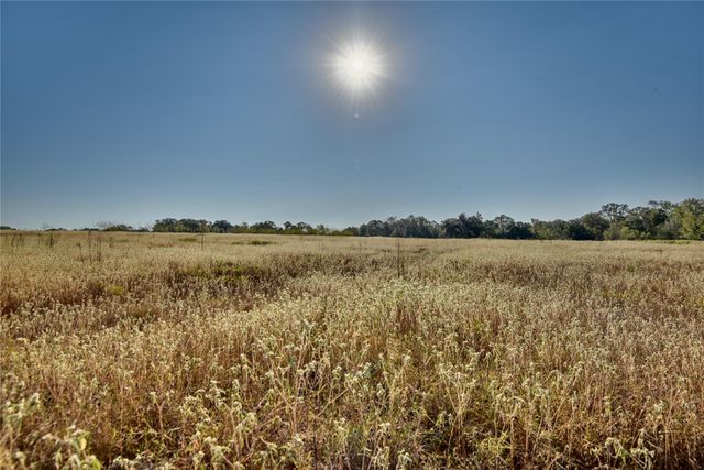 1879 County Road 413, Somerville, TX 77879