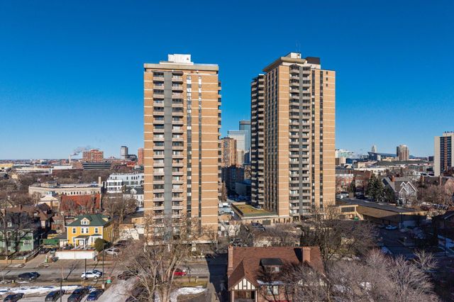 410 Groveland Avenue 1605, Minneapolis, MN 55403