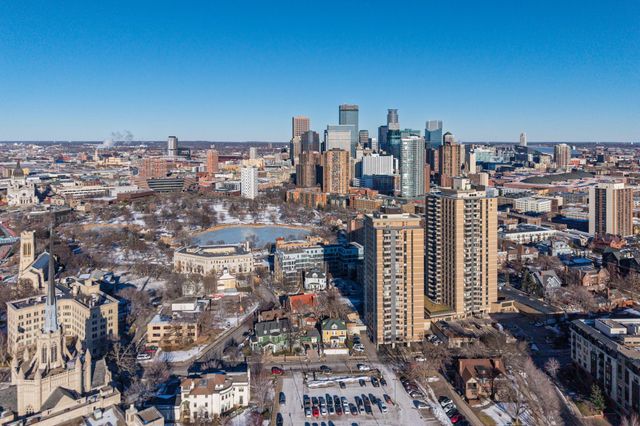 410 Groveland Avenue 1605, Minneapolis, MN 55403