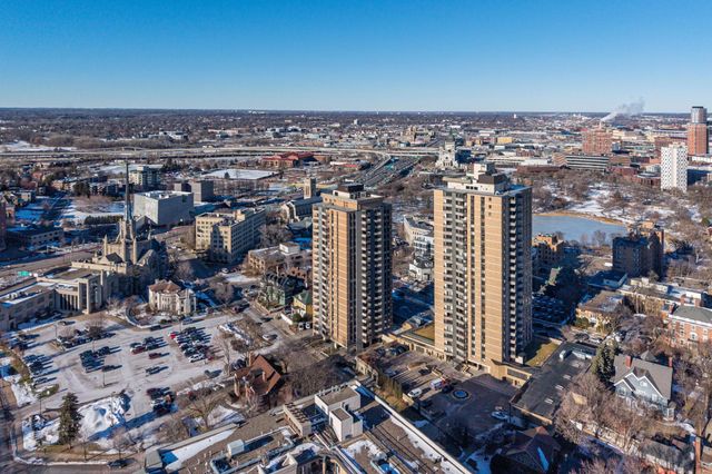 410 Groveland Avenue 1605, Minneapolis, MN 55403