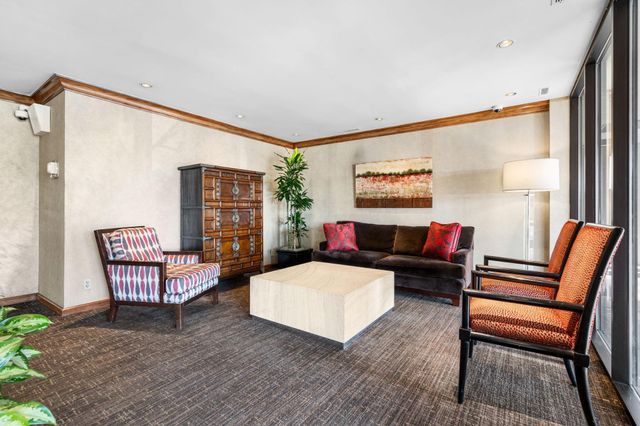 410 Groveland Avenue 1605, Minneapolis, MN 55403