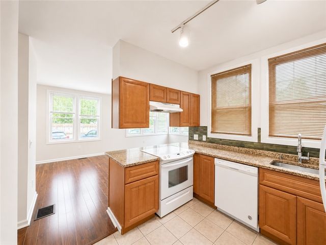 8 Slocum Street 9, Providence, RI 02909