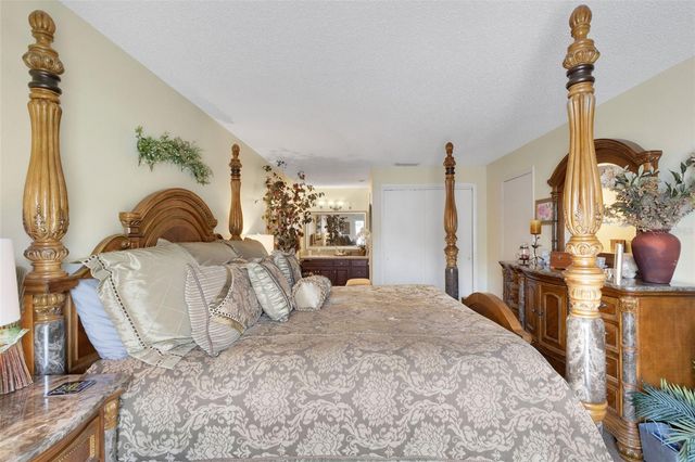 4223 OAK LOOP 49, Mulberry, FL 33860