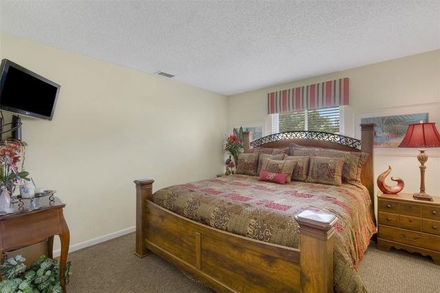 4223 OAK LOOP 49, Mulberry, FL 33860