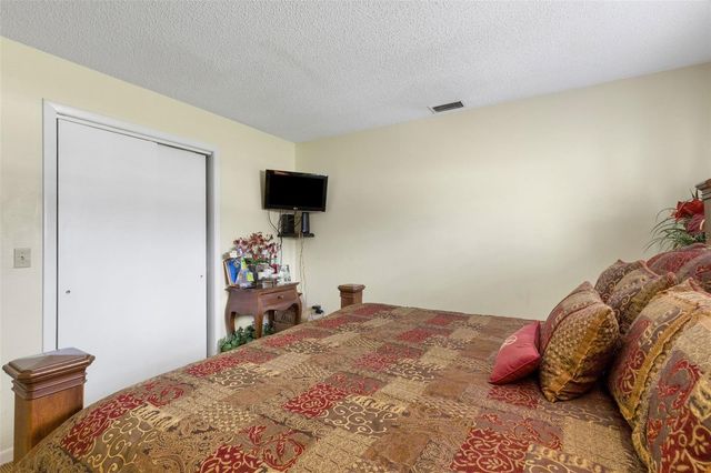 4223 OAK LOOP 49, Mulberry, FL 33860