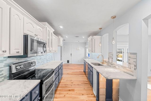 14073 PINE ISLAND Drive, Jacksonville, FL 32224