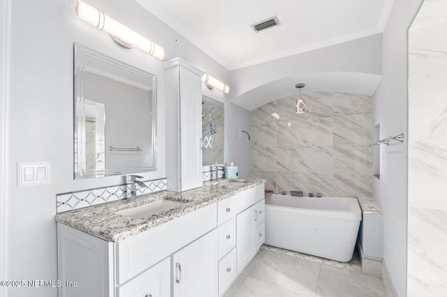 14073 PINE ISLAND Drive, Jacksonville, FL 32224