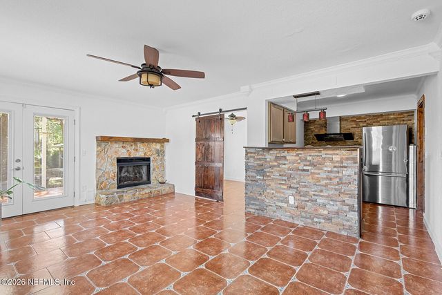 11477 FT CAROLINE LAKES Drive N, Jacksonville, FL 32225