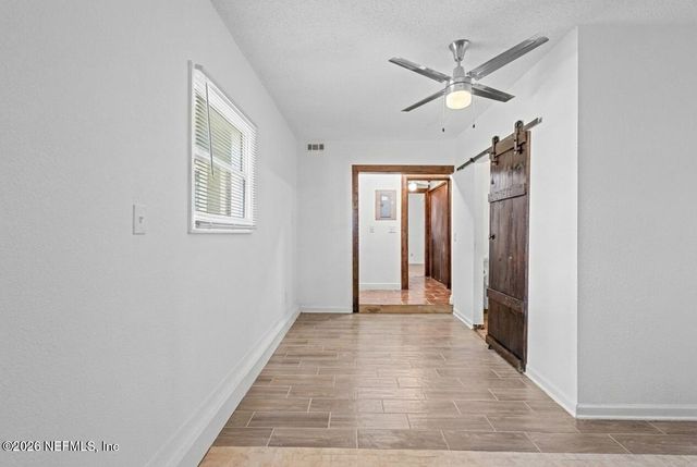 11477 FT CAROLINE LAKES Drive N, Jacksonville, FL 32225