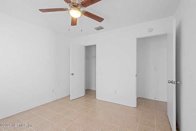 11477 FT CAROLINE LAKES Drive N, Jacksonville, FL 32225