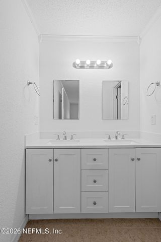 11477 FT CAROLINE LAKES Drive N, Jacksonville, FL 32225