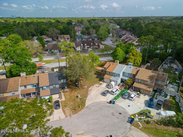 11477 FT CAROLINE LAKES Drive N, Jacksonville, FL 32225