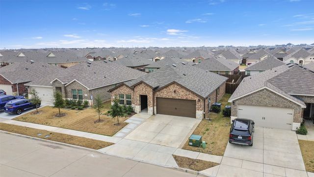 2038 Croton Avenue, Royse City, TX 75189