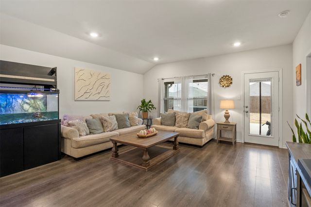 2038 Croton Avenue, Royse City, TX 75189