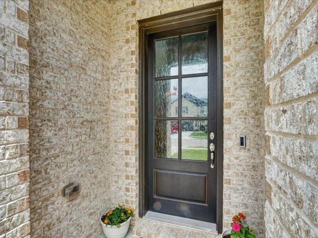 1624 Pavin Lane, Fort Worth, TX 76052