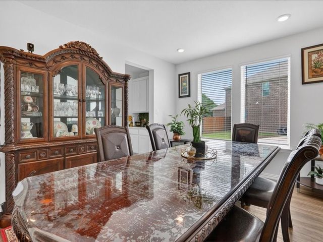 1624 Pavin Lane, Fort Worth, TX 76052