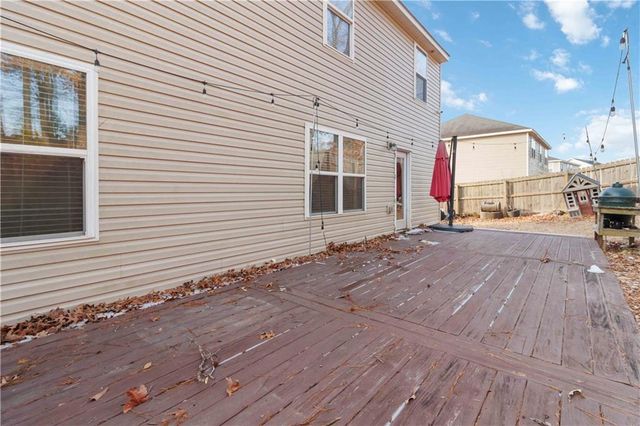 1562 Pointe South Circle, Bethlehem, GA 30620