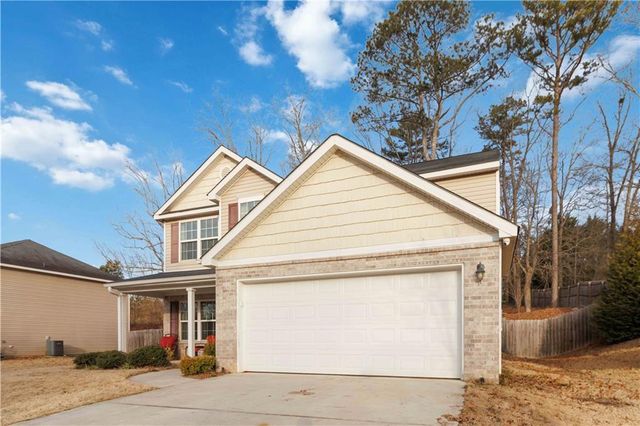 1562 Pointe South Circle, Bethlehem, GA 30620