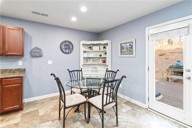 1562 Pointe South Circle, Bethlehem, GA 30620