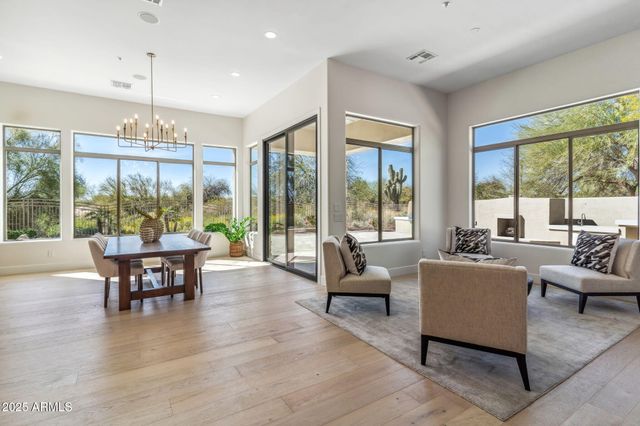 19910 N 84TH Street, Scottsdale, AZ 85255