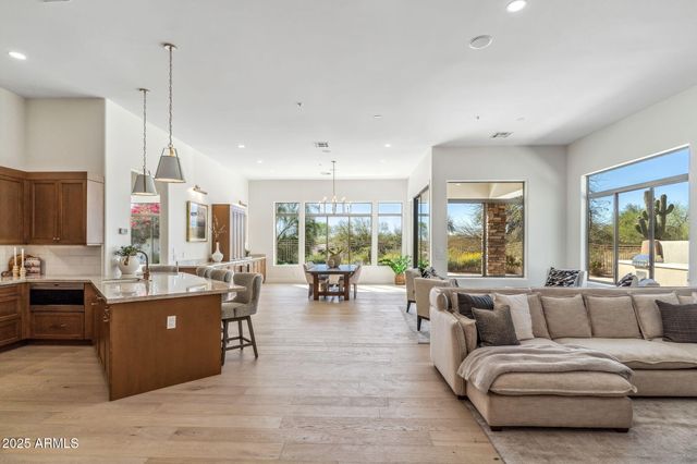 19910 N 84TH Street, Scottsdale, AZ 85255