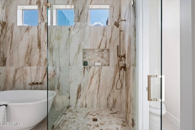 19910 N 84TH Street, Scottsdale, AZ 85255