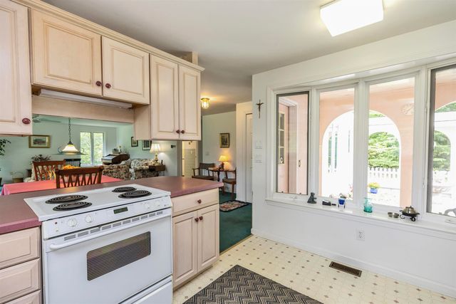 20 Ridgecrest Road, Jaffrey, NH 03452