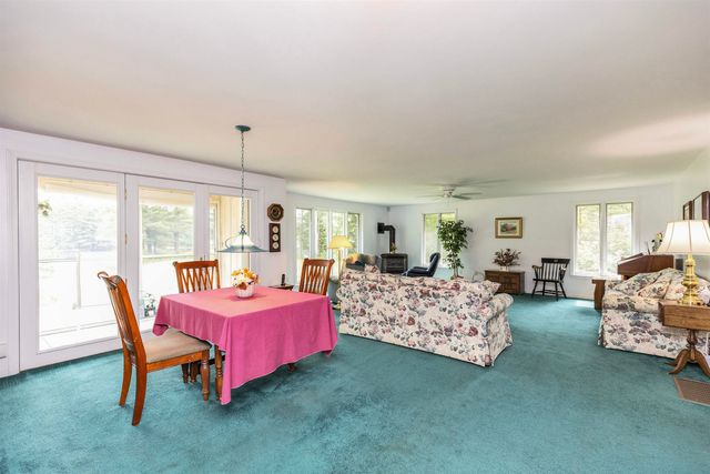 20 Ridgecrest Road, Jaffrey, NH 03452