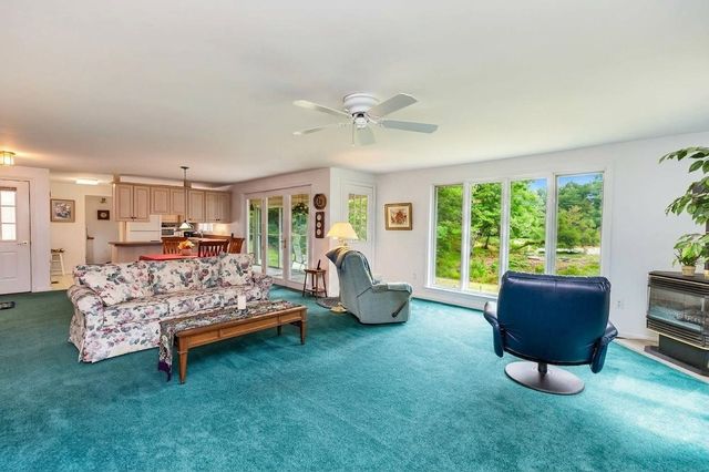 20 Ridgecrest Road, Jaffrey, NH 03452