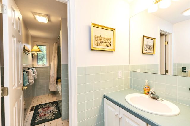 20 Ridgecrest Road, Jaffrey, NH 03452