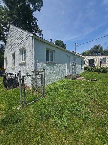 7229 Agnes Avenue, Kansas City, MO 64132