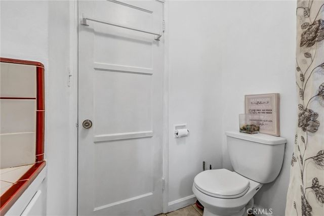 856 E Mcfadden Avenue, Santa Ana, CA 92707