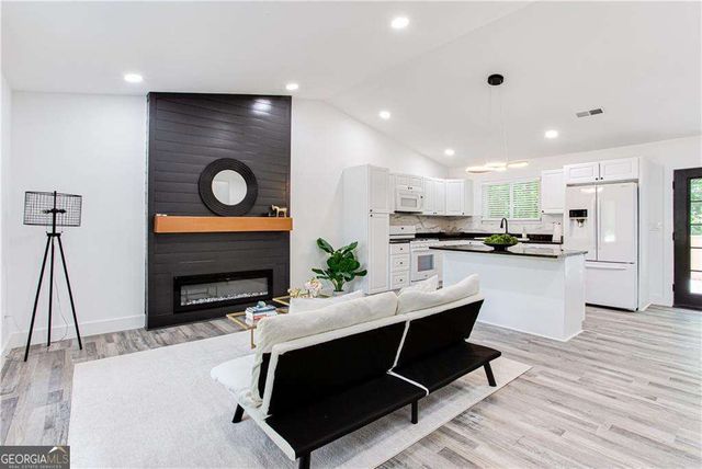 3038 Sutter Court, Snellville, GA 30039