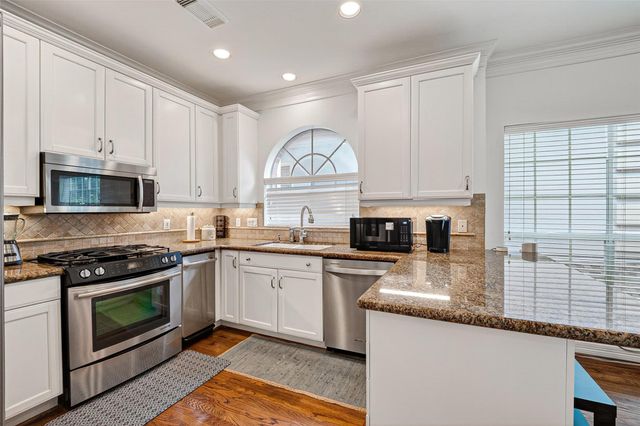 5202 Sagecircle Street S, Houston, TX 77056