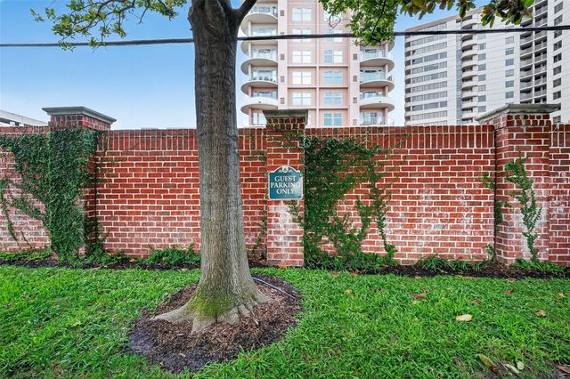 5202 Sagecircle Street S, Houston, TX 77056
