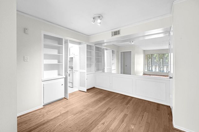 800 Post Oak Boulevard 31, Houston, TX 77056