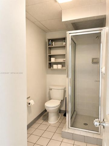 2930 NW 17th Terrace, Oakland Park, FL 33311