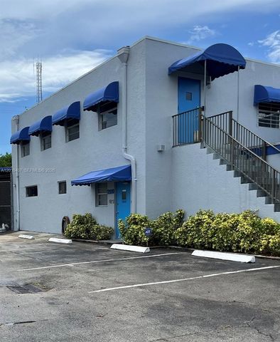 2930 NW 17th Terrace, Oakland Park, FL 33311