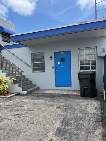 2930 NW 17th Terrace, Oakland Park, FL 33311