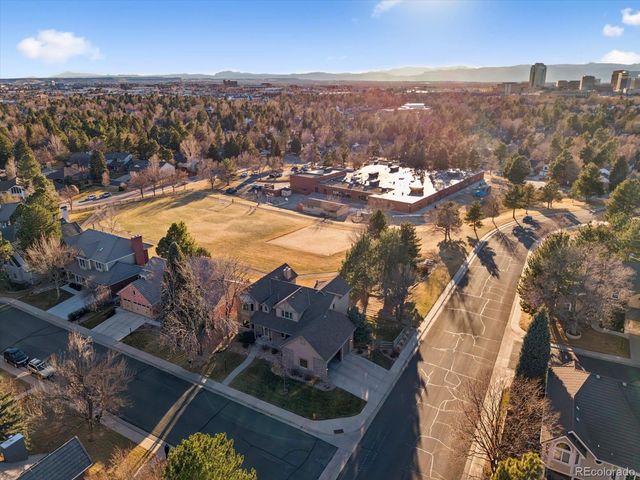 6043 S Geneva Court, Englewood, CO 80111