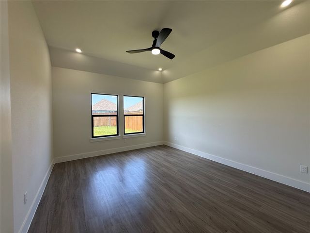 205 Reliance Road, Godley, TX 76044