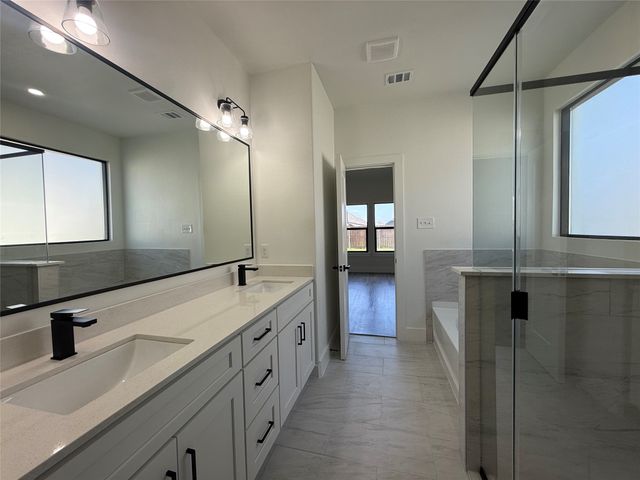 205 Reliance Road, Godley, TX 76044