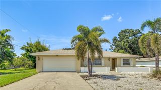 5008 MEDALIST ROAD, Sarasota, FL 34243