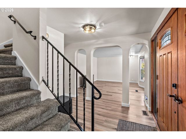 3835 WINSLOW Ave, Springfield, OR 97477