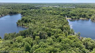 VAC Four Lakes Drive, South Lyon, MI 48178