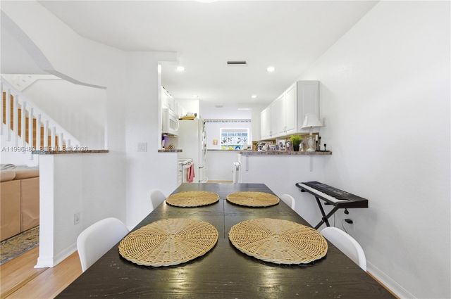 2817 NW 99th Ter, Sunrise, FL 33322