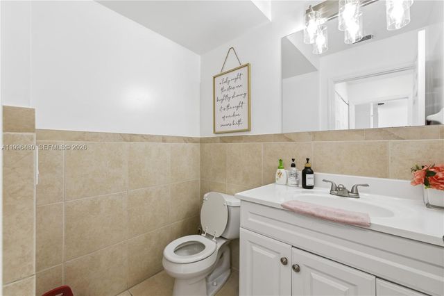 2817 NW 99th Ter, Sunrise, FL 33322