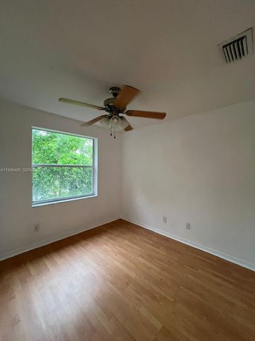 2817 NW 99th Ter, Sunrise, FL 33322