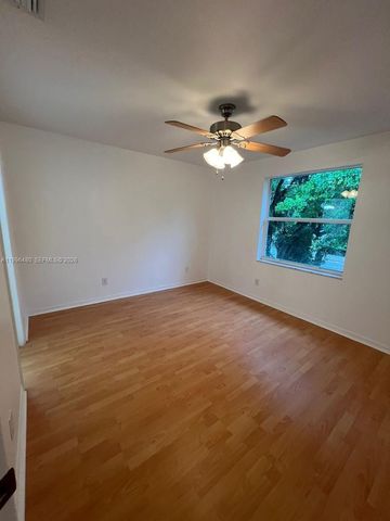 2817 NW 99th Ter, Sunrise, FL 33322