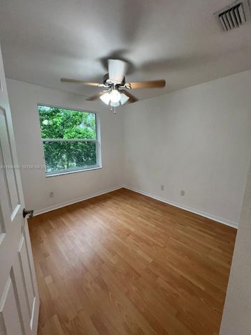 2817 NW 99th Ter, Sunrise, FL 33322